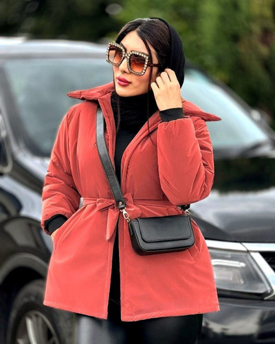 کاپشن سیلیکونی زنانه مدل گلایل