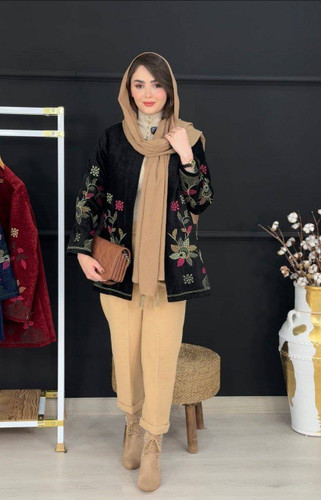 مانتو زنانه گلدوزی شده/مخمل درجه یک
