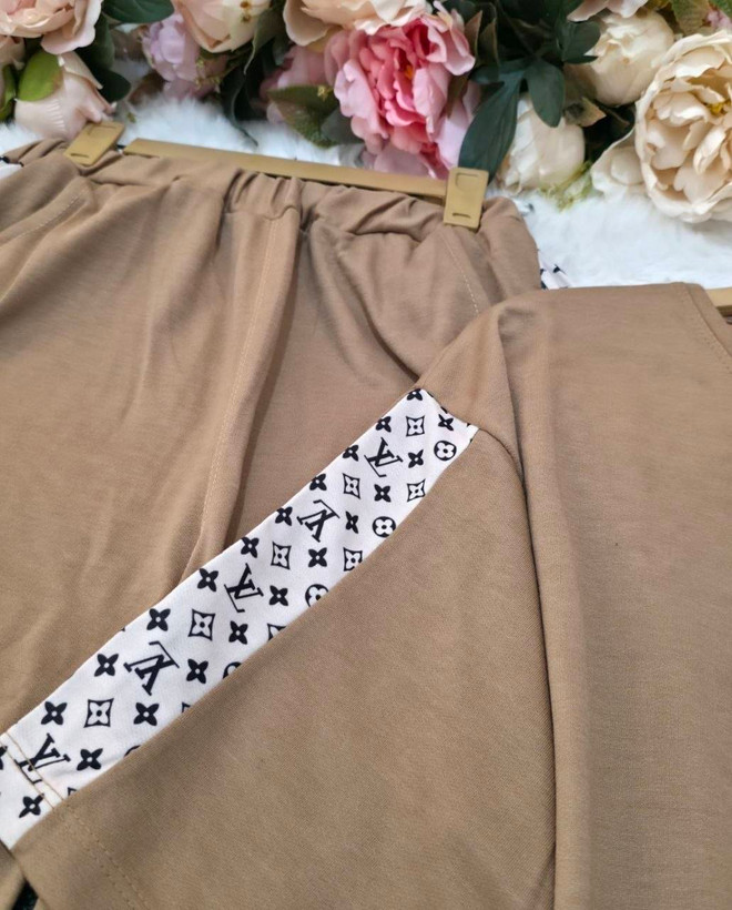 ست تیشرت شلوار زنانه لویی ویتون/گلکسی نخ پنبه درجه یک